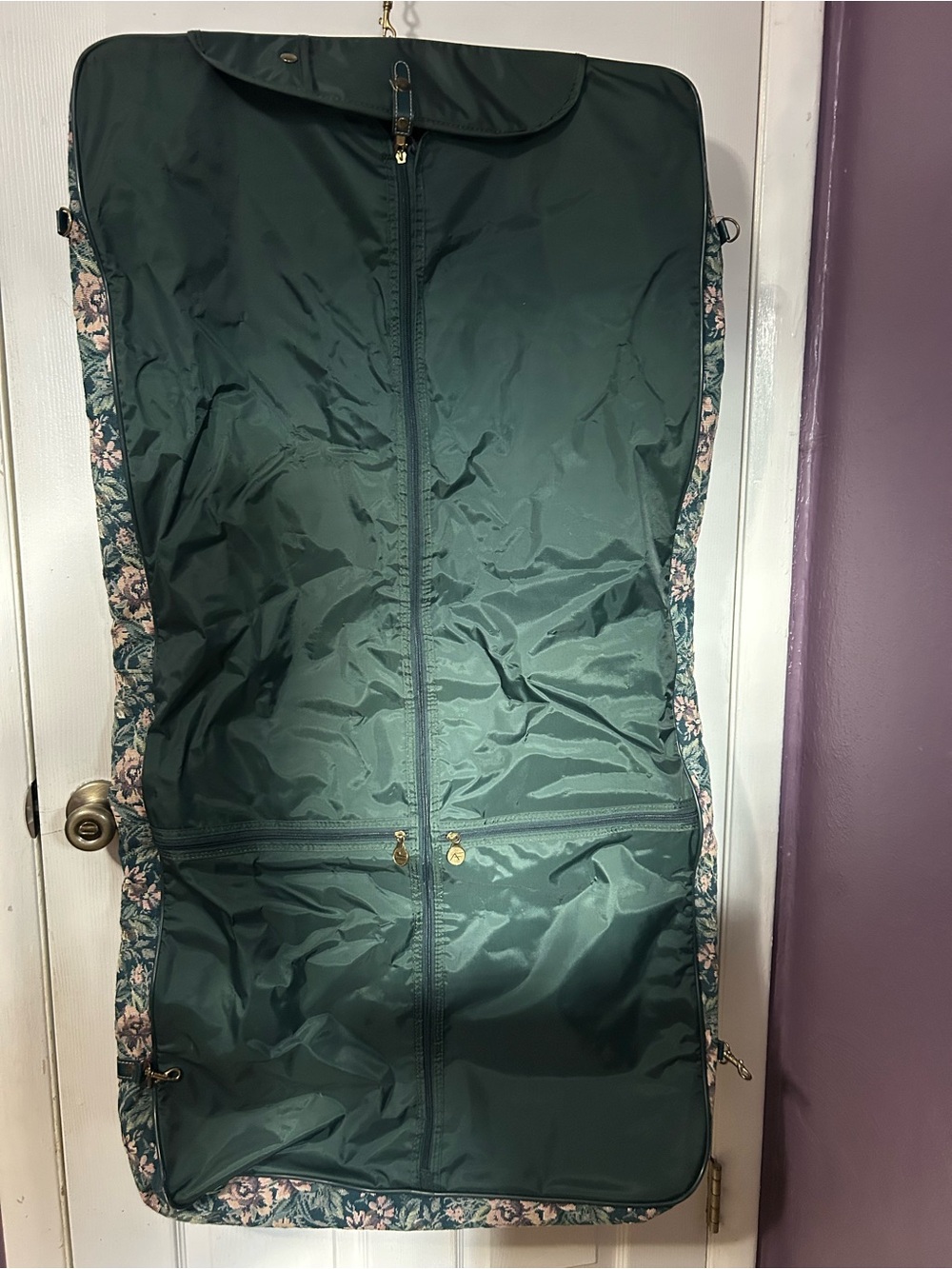Vintage 1980s Floral Garment Bag By American Flyer nwt travel tapestry - Picture 9 of 12